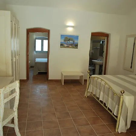 Hotel Masseria Relais Santa Teresa 4*