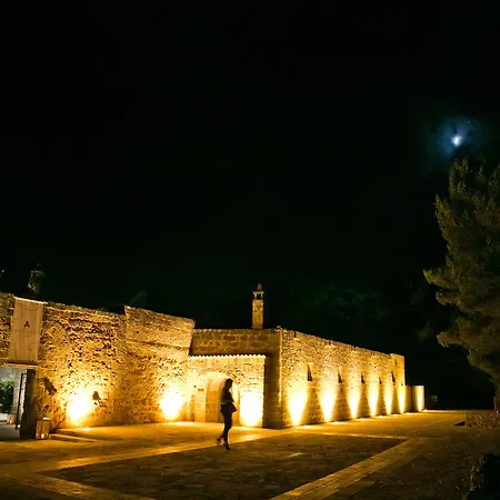 Hotel Masseria Relais Santa Teresa 4*