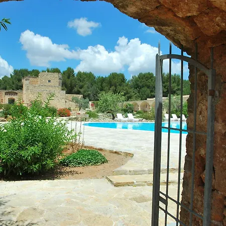 Masseria Relais Santa Teresa 4* سانيكولا